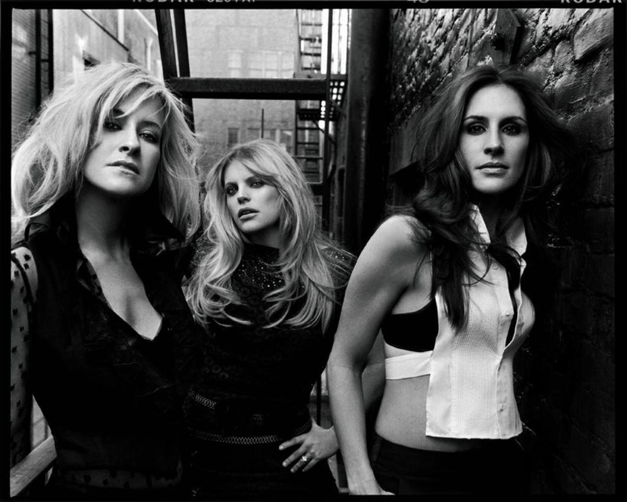 Dixie Chicks: Shut Up & Sing